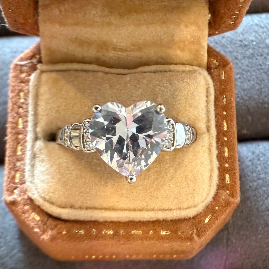 925 Sterling Silver Lab Grown Diamond Ring Size 6.5